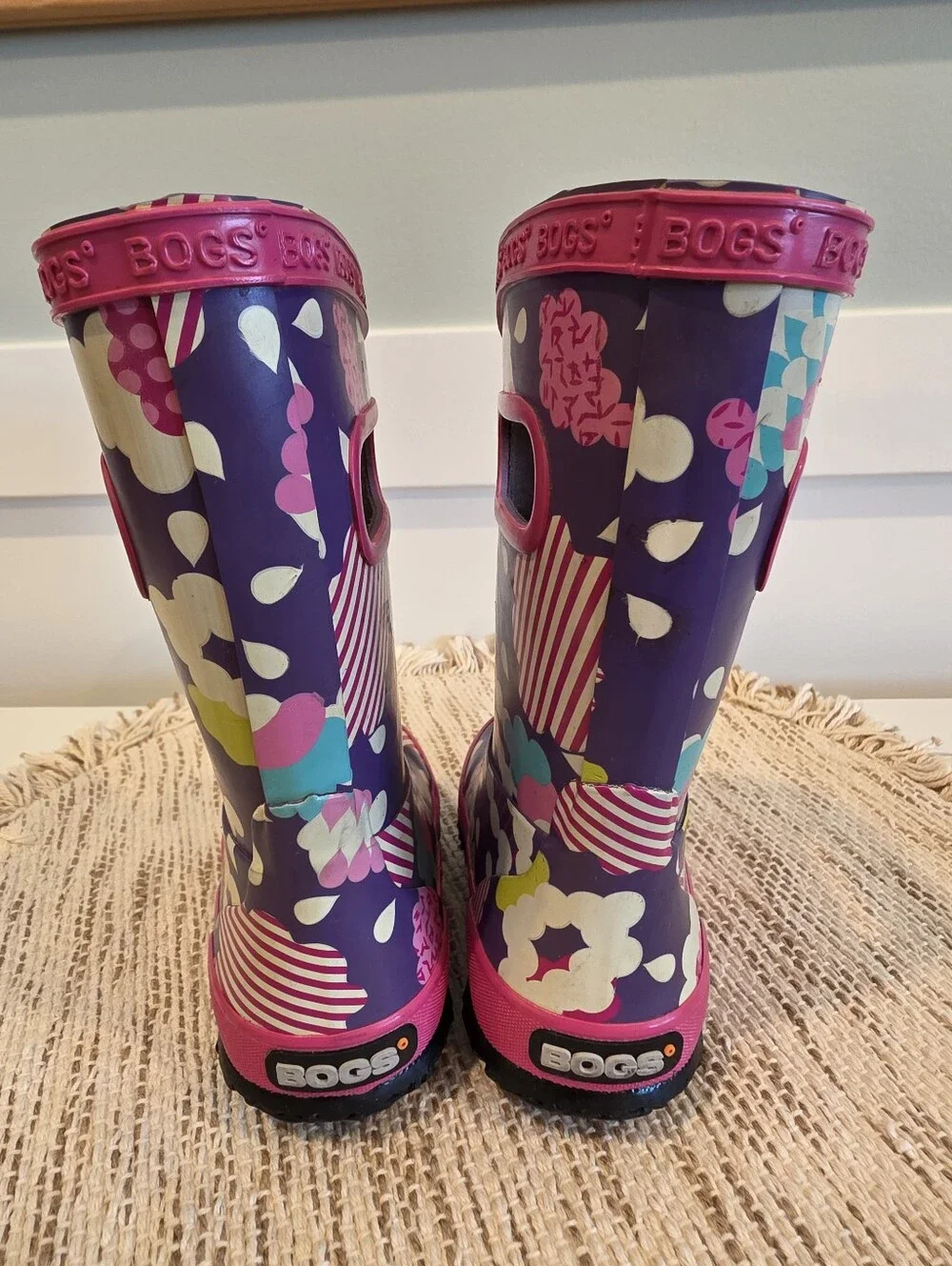 Bogs Rainboot Infant Baby Toddler Size 7 Pink Rainclouds Waterproof